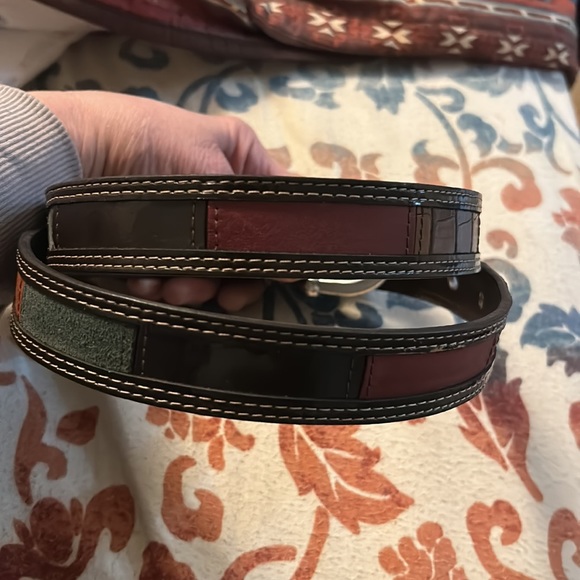 Belt - Picture 2 of 4